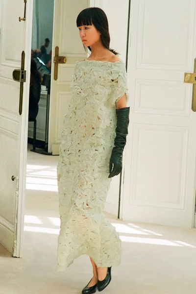 Look 17